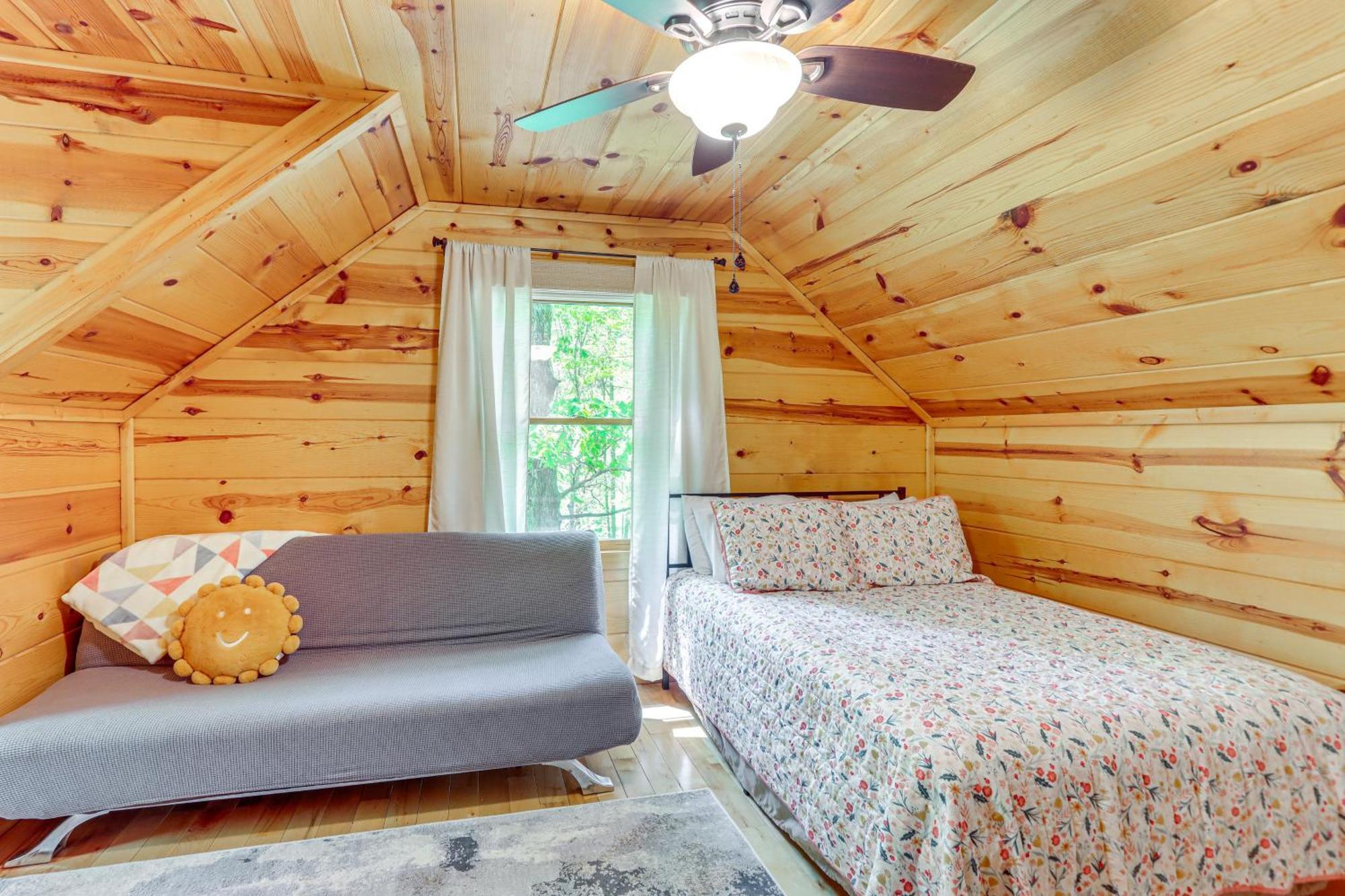 Lakeside Cabin Game Room, Dock, Orchard, Wineries Ellijay Εξωτερικό φωτογραφία