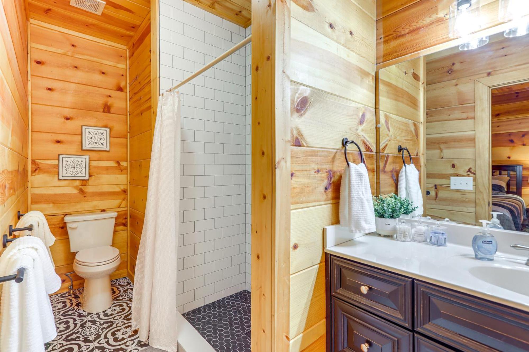Lakeside Cabin Game Room, Dock, Orchard, Wineries Ellijay Εξωτερικό φωτογραφία