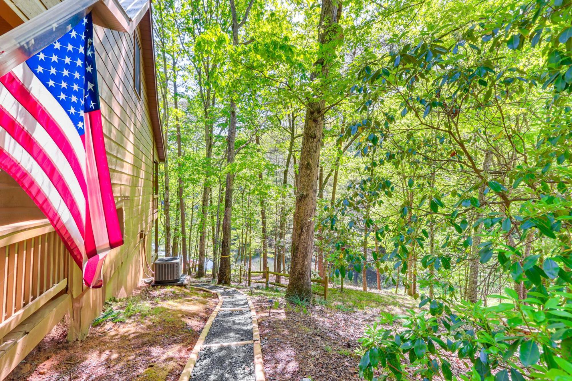 Lakeside Cabin Game Room, Dock, Orchard, Wineries Ellijay Εξωτερικό φωτογραφία