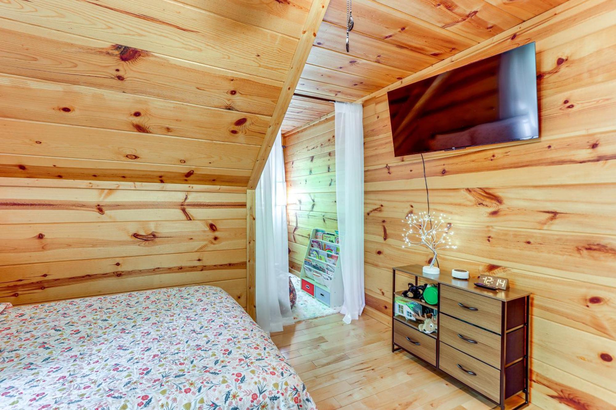 Lakeside Cabin Game Room, Dock, Orchard, Wineries Ellijay Εξωτερικό φωτογραφία